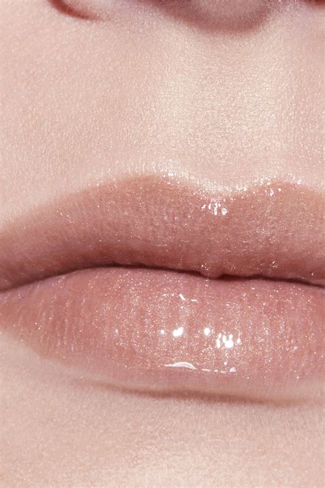 chanel lip gloss 722|chanel blizzard lip gloss.